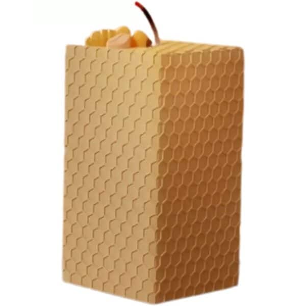 vela en forma de panal de abejas cuadrado